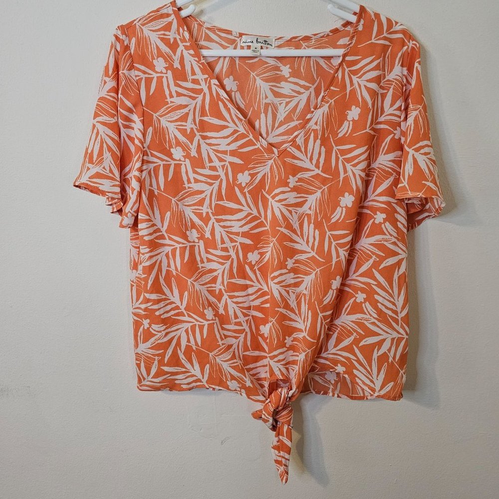 Women's Medium Nine Britton Tie Front Blouse